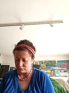 Snapshot of MariaAnaSunshine chatting on 10/01/25, 08:19 MariaAnaSunshine online show from 10/01/25, 08:19