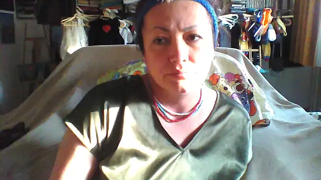 MariaAnaSunshine online show from 03/23/26, 06:35