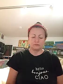 Snapshot of MariaAnaSunshine chatting on 10/01/25, 08:24 MariaAnaSunshine online show from 10/01/25, 08:24