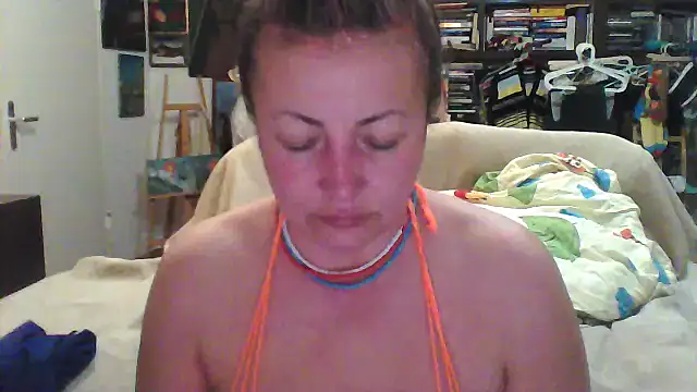 MariaAnaSunshine online show from 03/20/26, 06:42