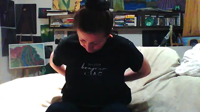 Snapshot of MariaAnaSunshine chatting on 10/16/25, 08:39 MariaAnaSunshine online show from 10/16/25, 08:39