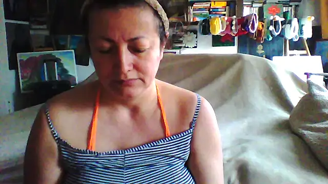 MariaAnaSunshine online show from 11/14/25, 09:57