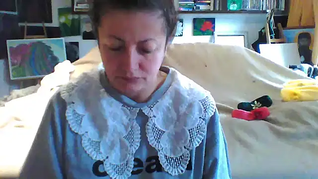 Snapshot of MariaAnaSunshine chatting on 10/08/25, 07:54 MariaAnaSunshine online show from 10/08/25, 07:54