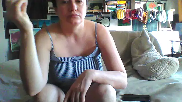 MariaAnaSunshine online show from 11/13/25, 10:19