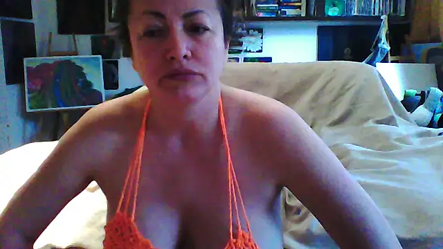 MariaAnaSunshine online show from 10/27/25, 08:15