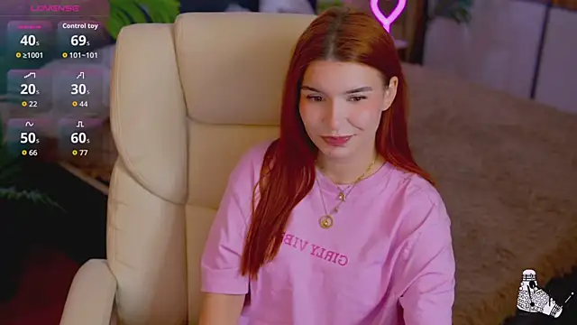 RedShinee online show from 09/30/25, 06:08