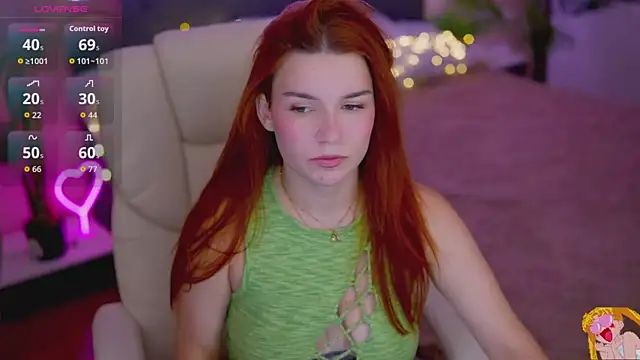 RedShinee online show from 10/16/25, 06:10