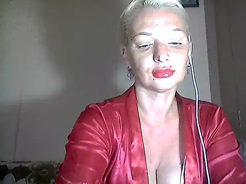 Snapshot of MaryJane441 chatting on 09/22/25, 06:25 MaryJane441 online show from 09/22/25, 06:25