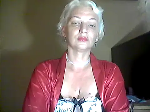 Snapshot of MaryJane441 chatting on 03/16/25, 12:34 MaryJane441 online show from 03/16/25, 12:34