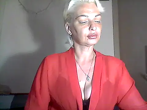 Snapshot of MaryJane441 chatting on 06/10/26, 10:55 MaryJane441 online show from 06/10/26, 10:55