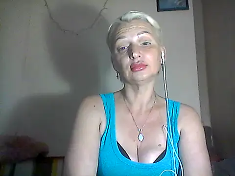 Snapshot of MaryJane441 chatting on 07/12/26, 07:58 MaryJane441 online show from 07/12/26, 07:58