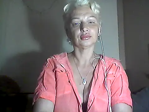 Snapshot of MaryJane441 chatting on 07/04/26, 08:46 MaryJane441 online show from 07/04/26, 08:46