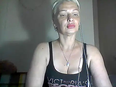 Snapshot of MaryJane441 chatting on 07/11/26, 10:10 MaryJane441 online show from 07/11/26, 10:10