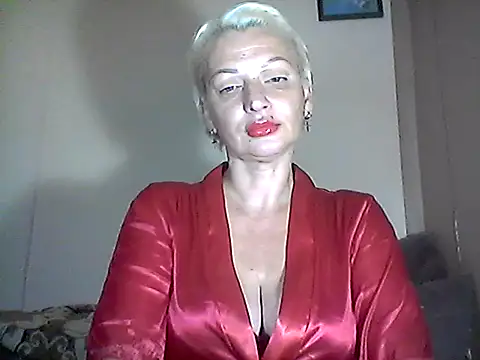 Snapshot of MaryJane441 chatting on 10/04/25, 06:31 MaryJane441 online show from 10/04/25, 06:31