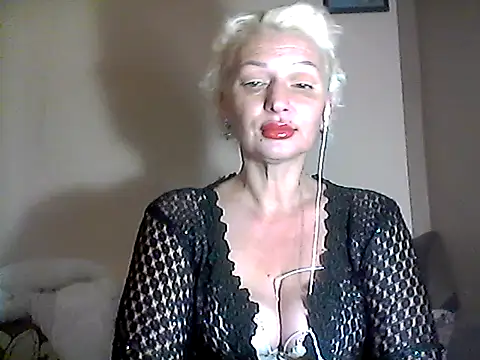 MaryJane441 online show from 12/15/25, 08:03