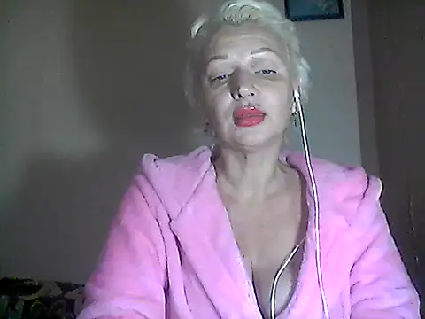 MaryJane441 online show from 10/31/25, 09:00