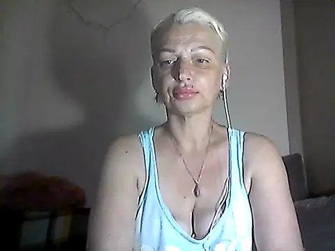 Snapshot of MaryJane441 chatting on 06/27/26, 10:10 MaryJane441 online show from 06/27/26, 10:10