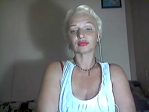 Snapshot of MaryJane441 chatting on 09/25/25, 07:20 MaryJane441 online show from 09/25/25, 07:20