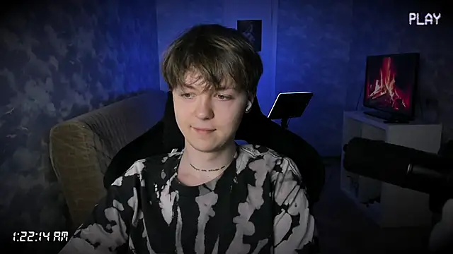 charonbaby1 online show from 10/05/25, 10:22