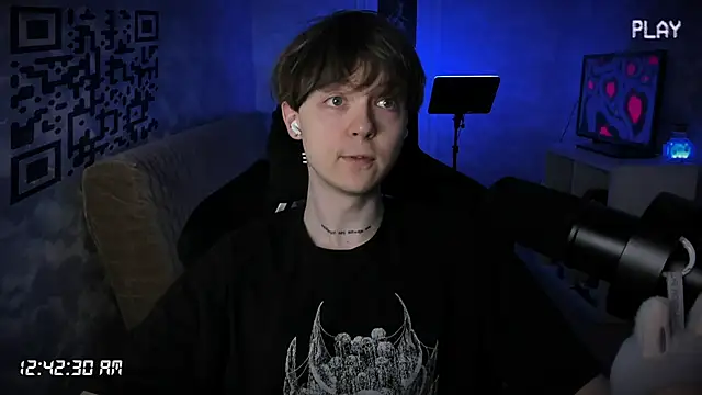 charonbaby1 online show from 11/10/25, 09:42