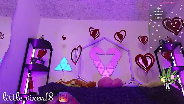 littlevixen18 online show from 03/20/26, 02:29