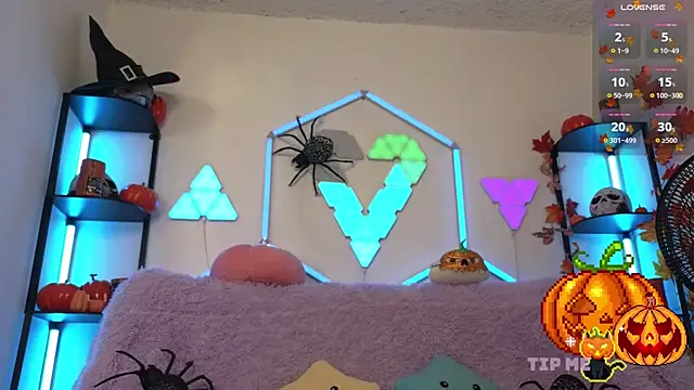 littlevixen18 online show from 10/27/25, 02:18