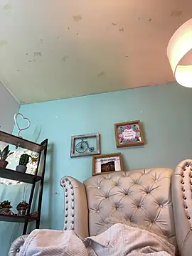 honey fox1 online show from 04/13/26, 11:58