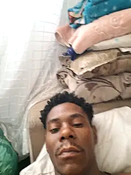 Snapshot of Percybr4561 chatting on 12/15/25, 12:44 Percybr4561 online show from 12/15/25, 12:44