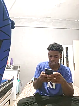 Snapshot of Percybr4561 chatting on 11/17/25, 11:14 Percybr4561 online show from 11/17/25, 11:14