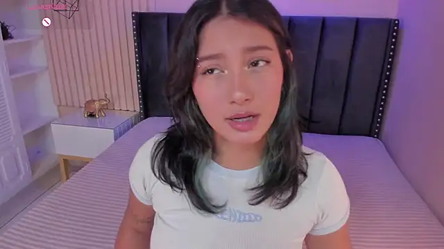 Yazmin rouse online show from 02/19/25, 12:44