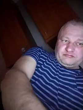 nudistu021 online show from 04/15/26, 03:16