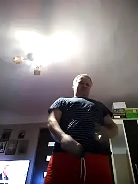 nudistu021 online show from 02/15/26, 12:04