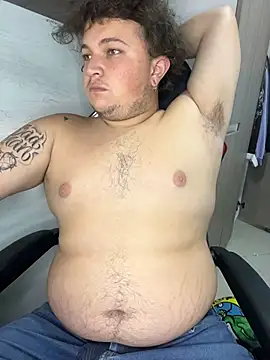 AndresChuboi online show from 11/25/25, 06:19