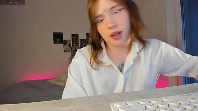 Spliti moon online show from 02/14/26, 11:54