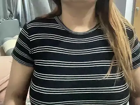 sassypooja online show from 10/17/25, 04:38