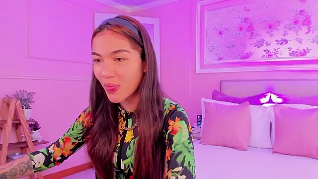 scarlet castro online show from 03/09/26, 04:10