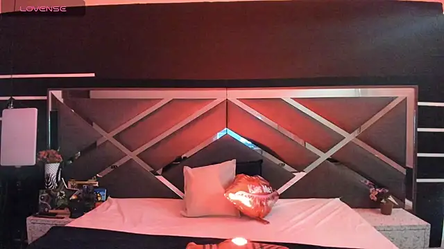 SexyNaf online show from 09/25/25, 07:09