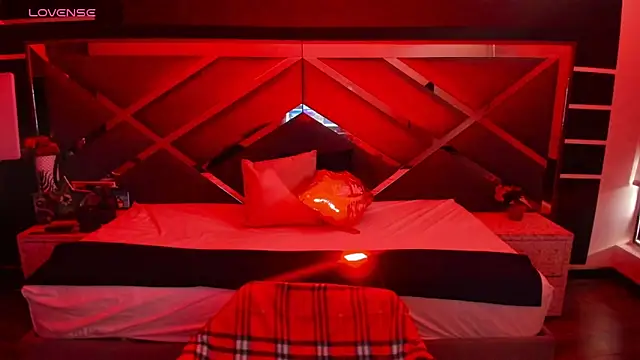 SexyNaf online show from 09/26/25, 07:32