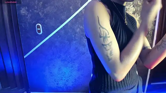 SexyNaf online show from 11/11/25, 07:19