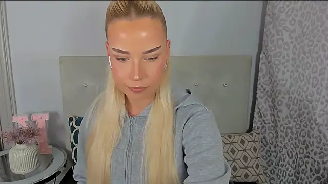 KristyHoney online show from 05/11/26, 02:45