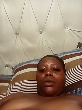 Feliciaxxxxx online show from 04/04/26, 06:47