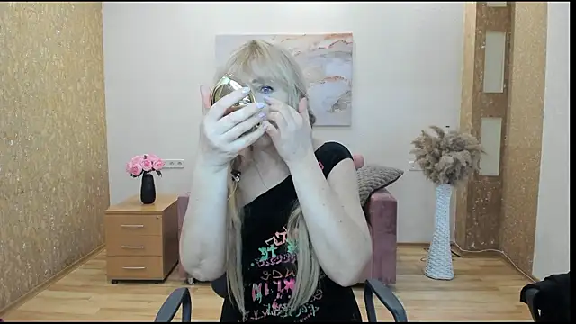 Anna Diax online show from 03/06/26, 12:44