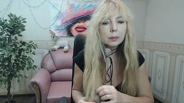 Snapshot of Anna_Diax chatting on 01/31/25, 12:40 Anna Diax online show from 01/31/25, 12:40