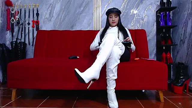 KatyMore  online show from 07/14/26, 08:15
