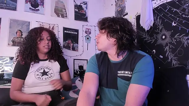 hothoneychile online show from 09/09/25, 02:04