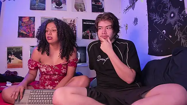 hothoneychile online show from 04/29/26, 02:49