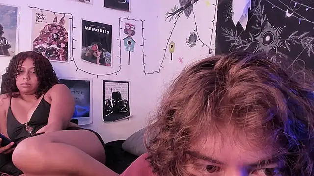 hothoneychile online show from 09/20/25, 04:17