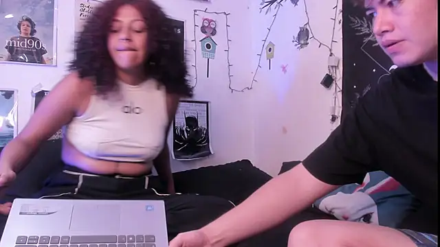 hothoneychile online show from 10/28/25, 02:27