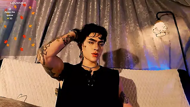 Mathew stardust online show from 10/25/25, 12:32