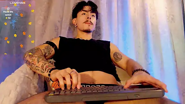 Mathew stardust online show from 12/13/25, 11:44